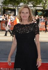 组图：克莱恩现身TBC周年庆 助阵多伦多电影节