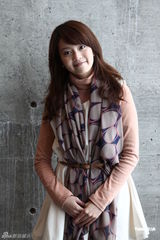 组图：《白色之恋》日本开拍 谢欣颖享受恋情暂不婚