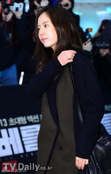 组图：全智贤新片《柏林》首映 李秉宪SJ等力挺