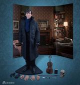 组图：《夏洛克》男主出娃娃 手掌可换精致恐怖