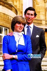 组图：英王室全家福海量旧照 21岁威廉帅气迷人