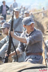 组图：《战神》开机 陈思诚不愿和佟丽娅搭戏