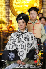 组图：《赏金猎人》刘雪华演绎威严“大夫人”