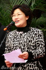 幻灯：华夏公司送电影进革命圣地 丰富老区人民生活