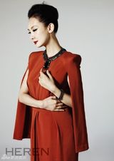 组图：韩星蔡时那秋装写真 成熟优雅女人味十足