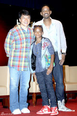 幻灯图：成龙与贾登师徒情深 威尔史密斯助阵