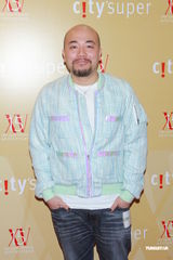 组图:蔡一智等出席活动 蒙嘉慧生日郑伊健送钻饰