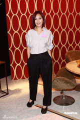 幻灯图：郑裕玲汪明荃曾华倩录节目秀熟女风采