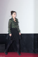 高清组图：李敏贞甜美亮相新片《完美广播》首映