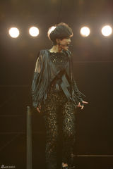 组图：李宇春南京个唱华丽落幕 12月15日登陆广州