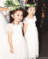 组图：窦靖童与闺蜜私照曝光 张智霖外甥女甜美