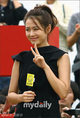 组图：安圣基孙艺珍等公益宣传 呼吁合法下载