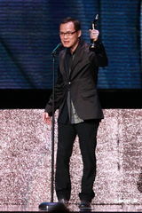 幻灯：《母亲》获亚洲电影大奖最佳 陆川获最佳导演