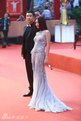组图：上海电影节闭幕红毯 张柏芝李冰冰光彩照人