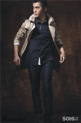 组图：乔振宇风衣拍时装大片 演绎时尚型男范儿