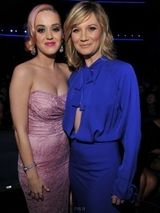 组图：第54届格莱美提名揭晓 坎耶-韦斯特7项领跑