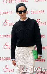 组图：T-ara孝敏孙丹菲等助阵潮牌开业礼