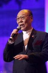 组图：绿色天使少儿新年音乐会 林妙可等童星助阵