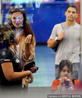 组图：小苏瑞猛练体操 奥运“种子”初长成