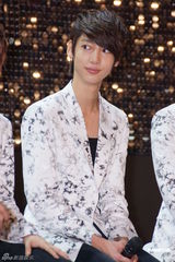 组图：BoyFriend首度赴台 六子化身歌迷最佳男友