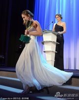 《填补空白》哈达斯获威尼斯电影节最佳女主角