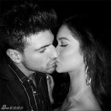 组图：巴西地铁帅气保安走红 大秀肌肉引花痴