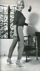 组图：玛丽莲-梦露生前最后一组生活照嬉笑人生