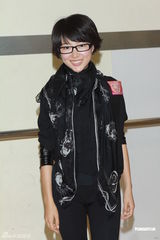 组图：无线台庆项目进行彩排 众美女艺员热舞