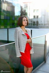 组图：刘芸杂志写真身材曼妙