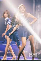 组图：SHINee与EXO-K等K-POP演唱会秀炫舞