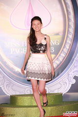 组图：20位候选港姐首晤传媒 佳丽现场展风姿