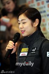 组图：花样滑冰选手金妍儿返韩 全力备战冬奥会
