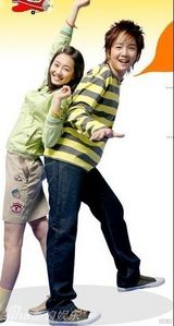 组图：韩星张根硕童年旧照集锦 稚嫩青涩美少年