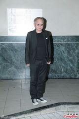 组图：女歌手陈僖仪丧礼 薛凯琪黄柏高哀伤送别