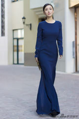 组图：石琳蓝色长裙优雅街拍