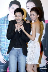 组图：立威廉冯媛甄出席《我的野蛮女友2》见面会