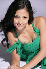 高清组图：23岁日美混血女星黑木明纱80张美图