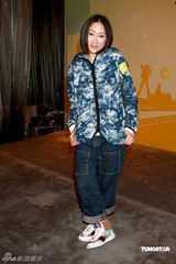 高清组图：容祖儿等歌手出席活动 讲述歌手生路历程