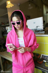 组图：苏青曝个性休闲街拍 秋日粉红STYLE