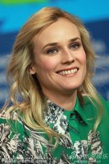 组图：《再见我的皇后》柏林亮相 戴安-克鲁格优雅