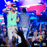 组图：HaHa等《尹道贤的Must》献热情舞台