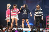 组图：韩女团2NE1想交香港男友 陈奕迅接受批评