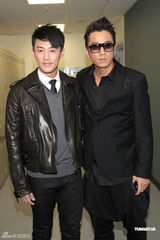 组图：邵逸夫亮相台庆 林峰吴卓羲否认因钟嘉欣反目