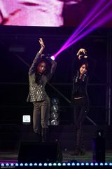 高清组图：SJ少女时代2NE1等参加GS演唱会