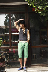 组图：黄轩街拍大片出炉 炫彩混搭感受缤纷夏日