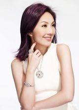 组图：杨千嬅代言饰品拍广告 尽情挥洒率性自信魅力