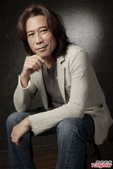 组图：夏韶声或再战红馆 以“天眼”为题画漫画