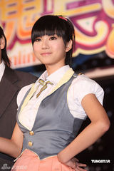 幻灯：豆花妹成新一代宅男女神 接棒瑶瑶代言游戏 