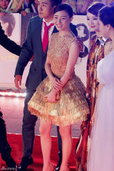 组图：《杜拉拉2》主演焦俊艳亮相上视节