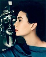 幻灯图：女星珍-西蒙斯生前影像回顾